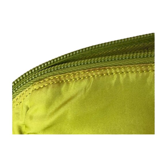 Authentic Prada Nylon Cosmetic Case – Apple Green Plastic Zipper w Leather Pull - Picture 6 of 11